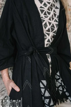Chintamani Alchemistry Mantle Cardigan / Black^ Kimono & Cover Up