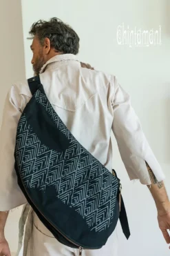 Chintamani Alchemistry Men Crossbody Bag / Black^ Backpacks & Bags