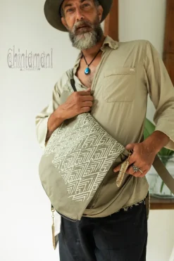 Chintamani Alchemistry Men Crossbody Bag / Olive^ Backpacks & Bags